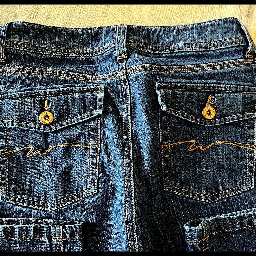Wrangler Womens Straight Leg jeans size 6